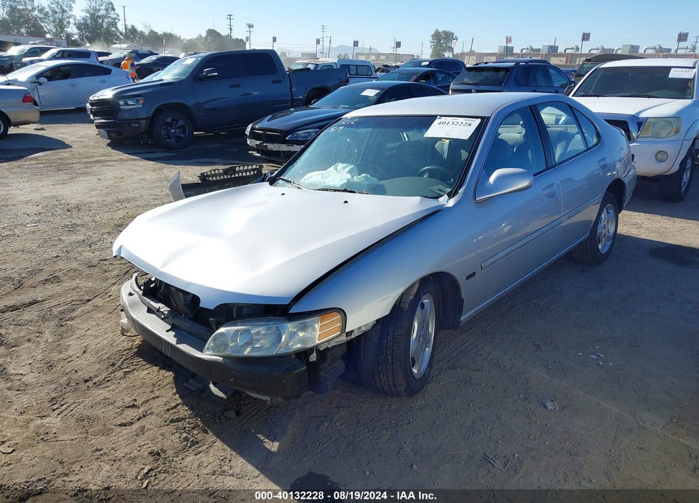 2001 NISSAN ALTIMA GXE VIN: 1N4DL01D31C181904