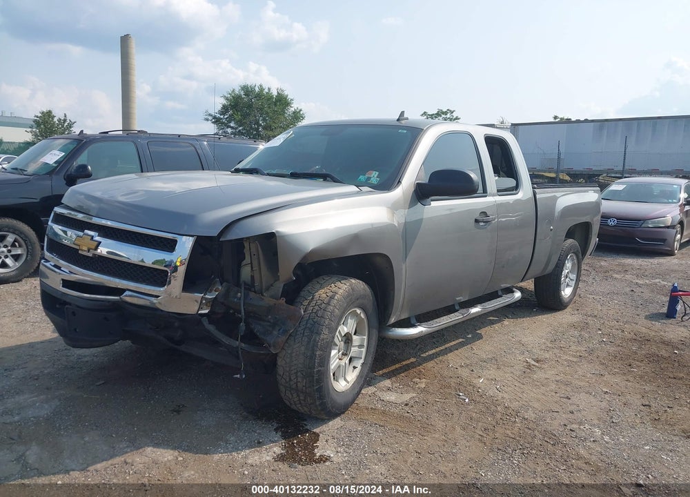 2009 CHEVROLET SILVERADO 1500 LT VIN: 1GCEK29J09Z105458