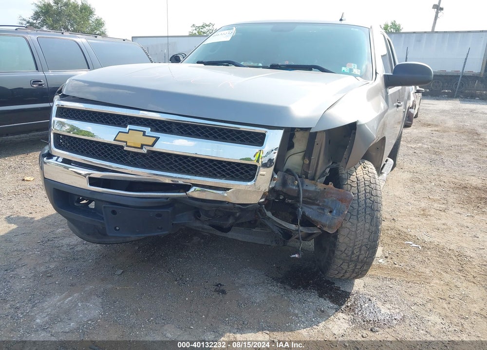 2009 CHEVROLET SILVERADO 1500 LT VIN: 1GCEK29J09Z105458