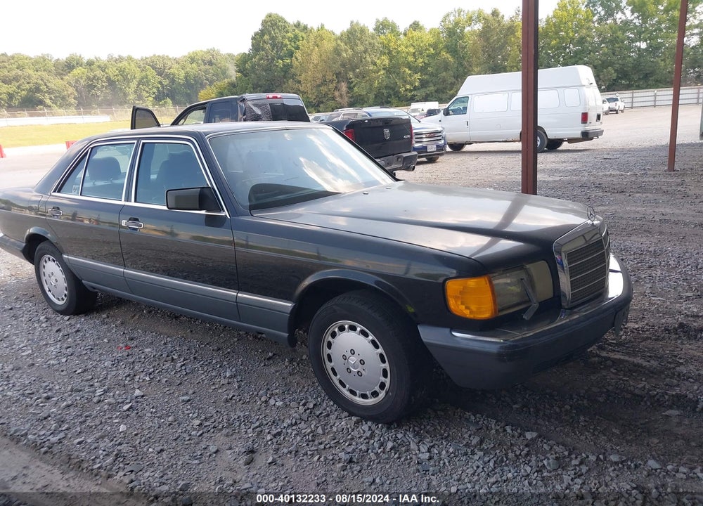 1990 MERCEDES-BENZ 300 SE VIN: WDBCA24E5LA549816