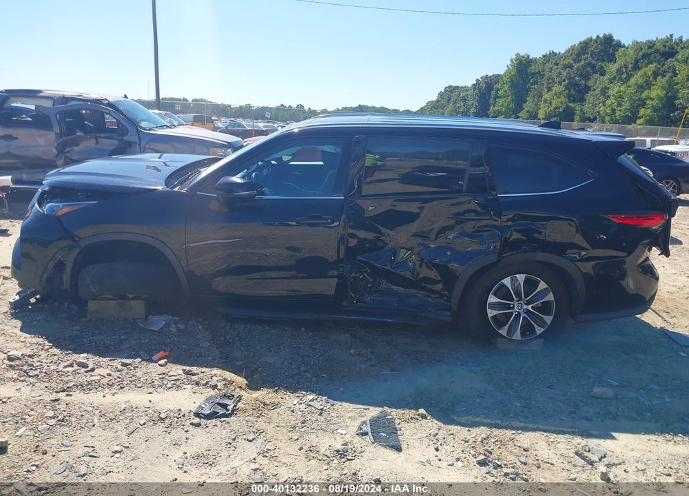 2020 TOYOTA HIGHLANDER XLE VIN: 5TDGZRAH2LS503379