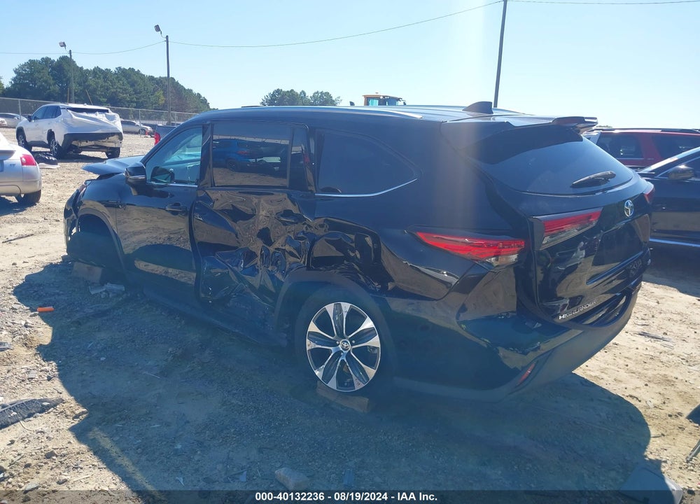 2020 TOYOTA HIGHLANDER XLE VIN: 5TDGZRAH2LS503379