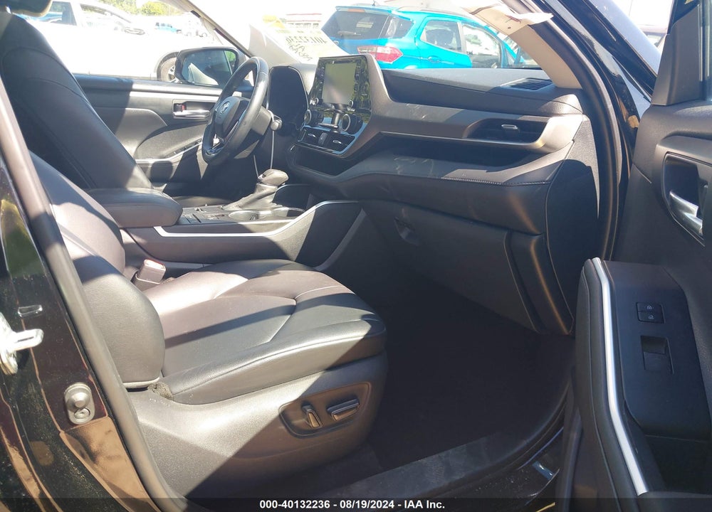 2020 TOYOTA HIGHLANDER XLE VIN: 5TDGZRAH2LS503379