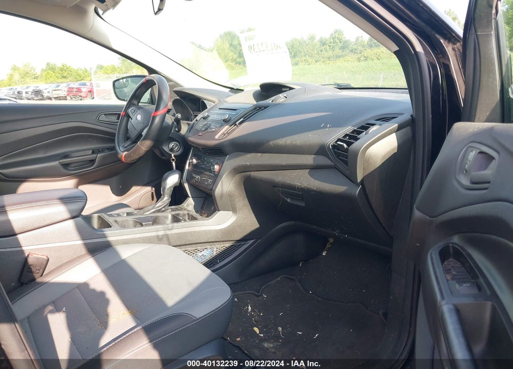 2017 FORD ESCAPE S VIN: 1FMCU0F76HUC06025