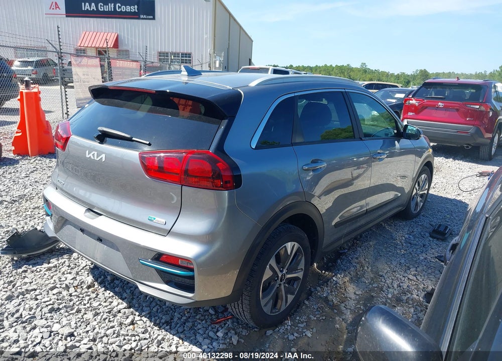 2022 KIA NIRO EV VIN: KNDCC3LGXN5116783