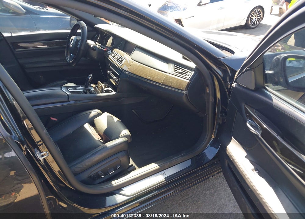2015 BMW 750LI VIN: WBAYE8C55FD781834