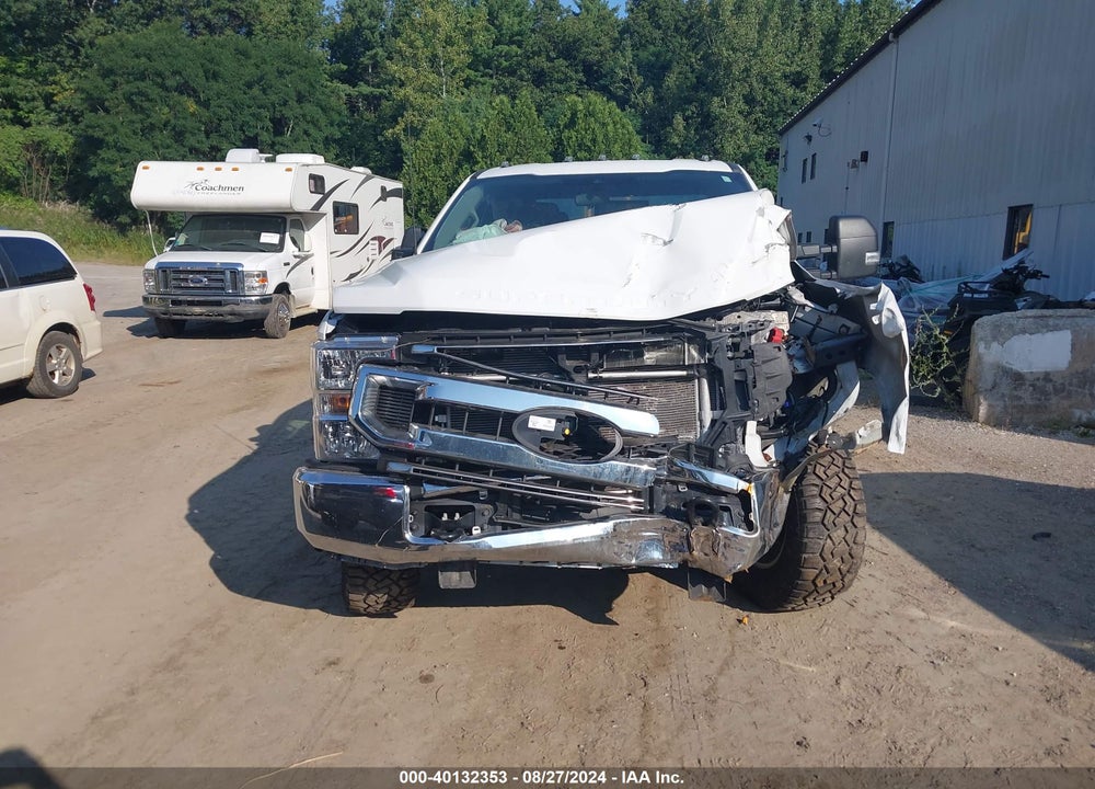 2022 FORD F-350 XL VIN: 1FT8W3BT5NED62555