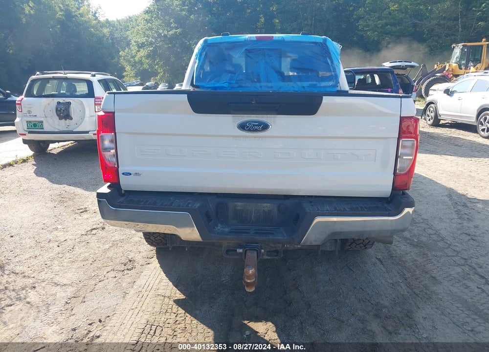 2022 FORD F-350 XL VIN: 1FT8W3BT5NED62555