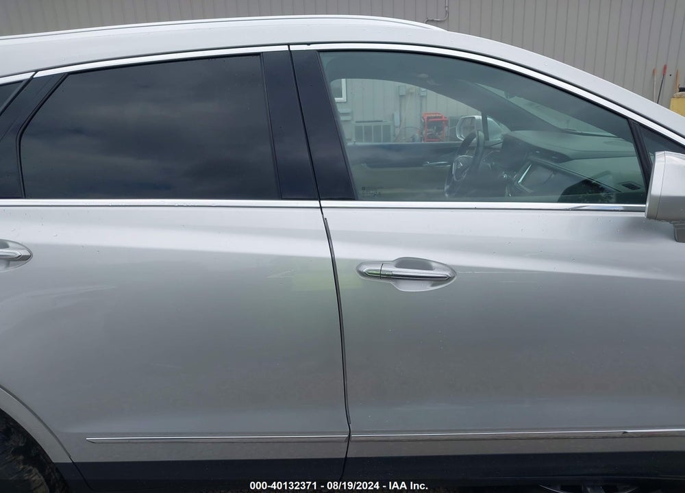 2018 CADILLAC XT5 STANDARD VIN: 1GYKNARS0JZ233081