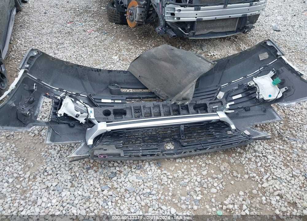 2018 CADILLAC XT5 STANDARD VIN: 1GYKNARS0JZ233081