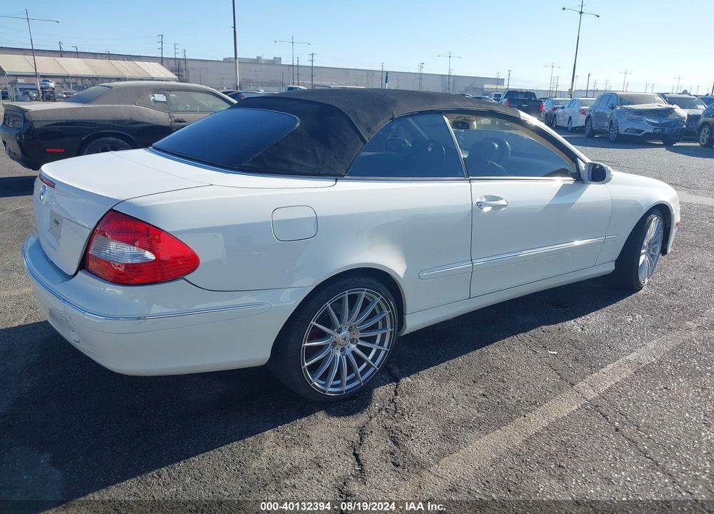 2009 MERCEDES-BENZ CLK 350 VIN: WDBTK56F59T108673