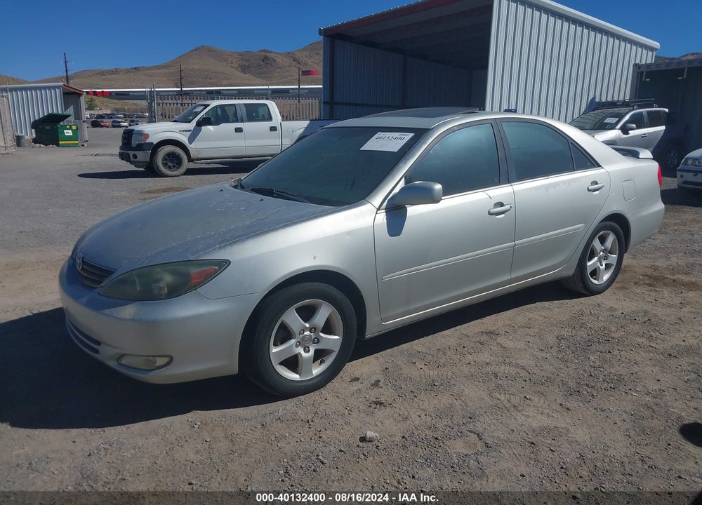 2004 TOYOTA CAMRY SE VIN: 4T1BE32K74U885530