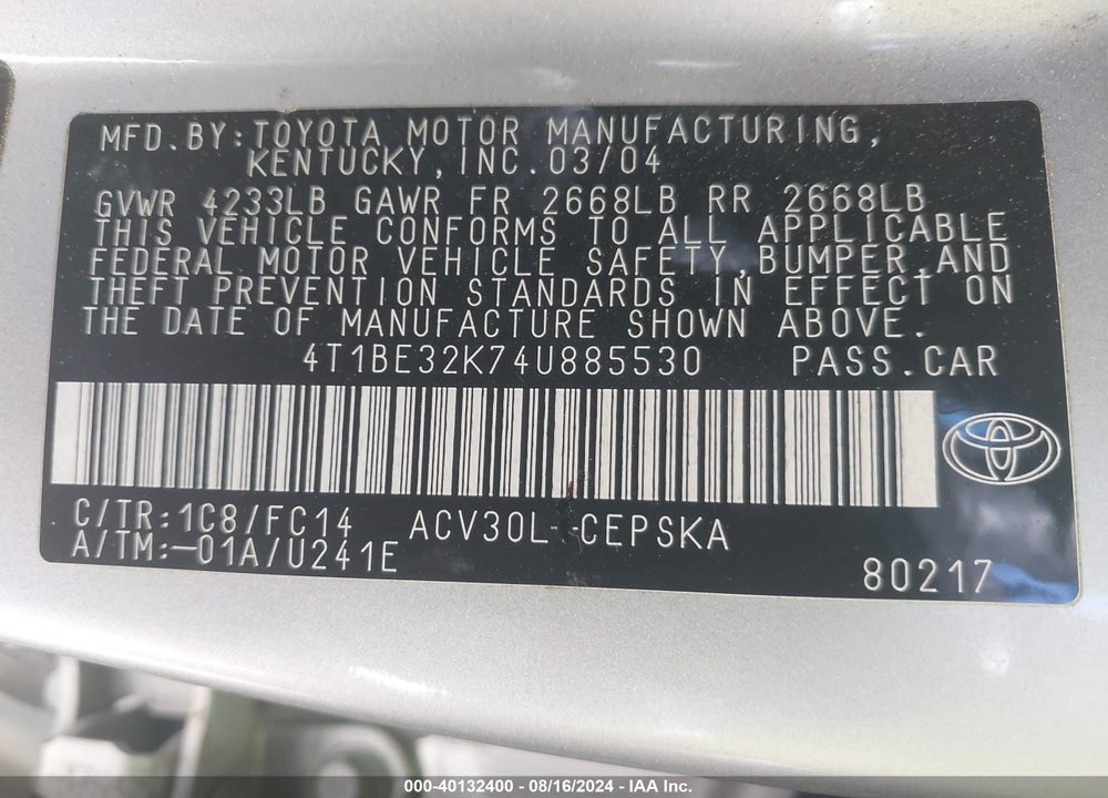 2004 TOYOTA CAMRY SE VIN: 4T1BE32K74U885530
