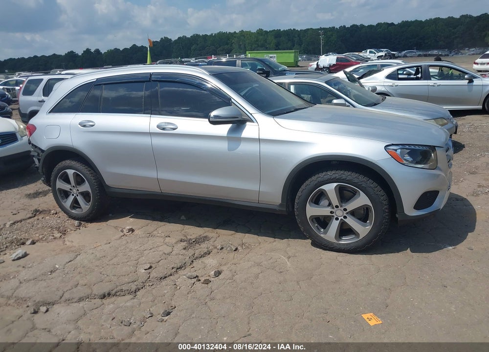 2016 MERCEDES-BENZ GLC 300 4MATIC VIN: WDC0G4KB0GF015844