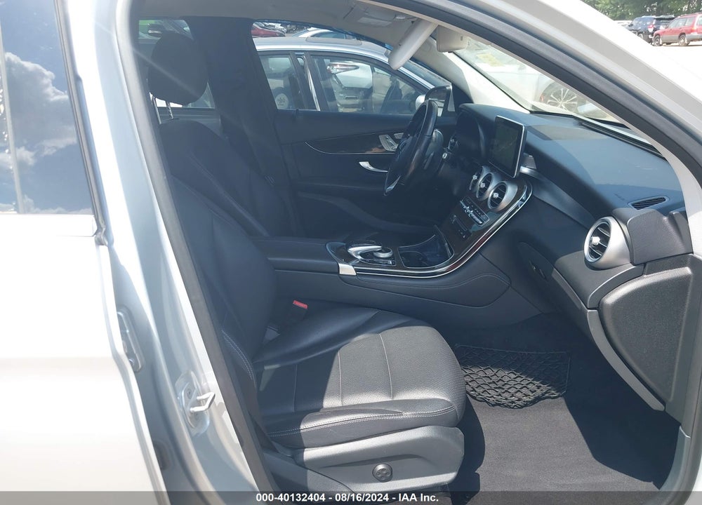2016 MERCEDES-BENZ GLC 300 4MATIC VIN: WDC0G4KB0GF015844