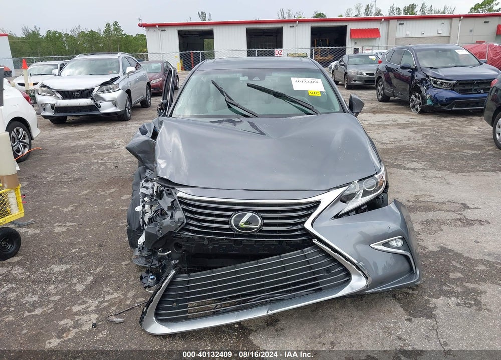 2018 LEXUS ES 350 VIN: 58ABK1GGXJU107860