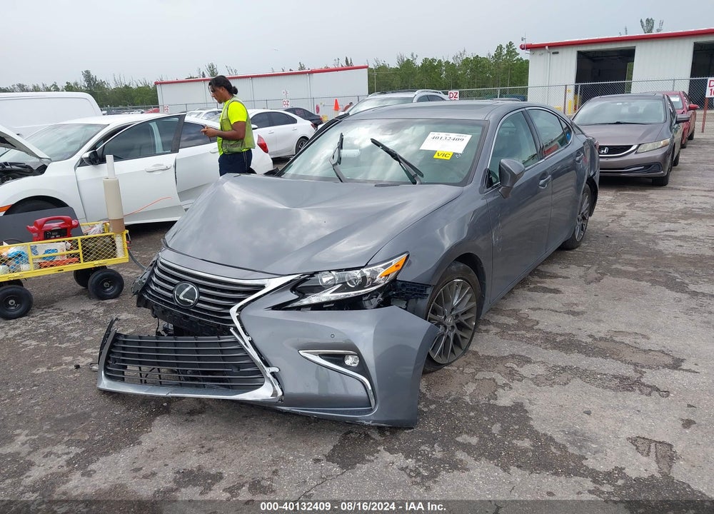 2018 LEXUS ES 350 VIN: 58ABK1GGXJU107860