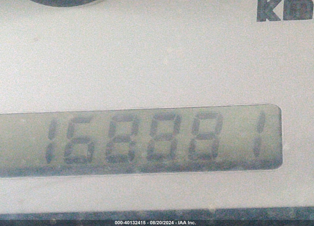 2002 TOYOTA TACOMA BASE V6 VIN: 5TEWN72N02Z069061