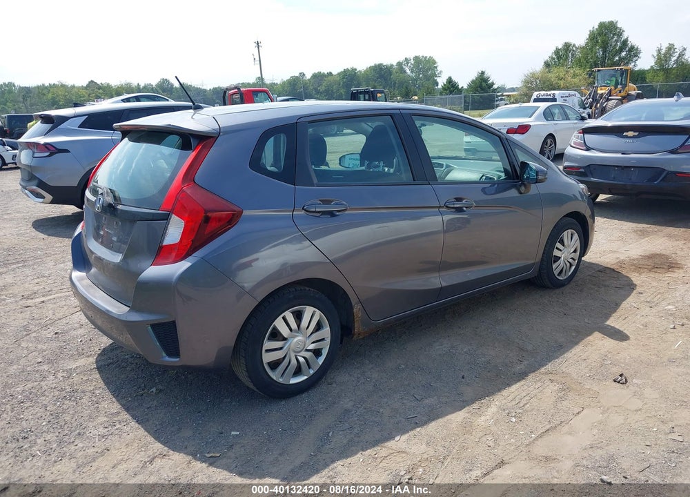 2015 HONDA FIT LX VIN: 3HGGK5H50FM752522