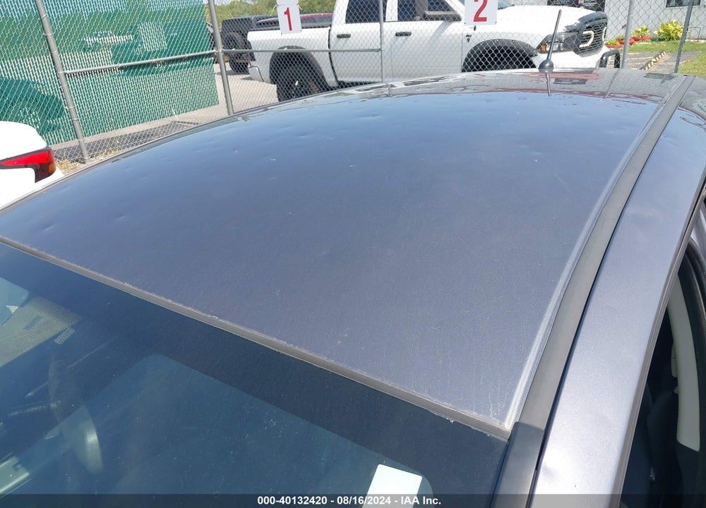 2015 HONDA FIT LX VIN: 3HGGK5H50FM752522