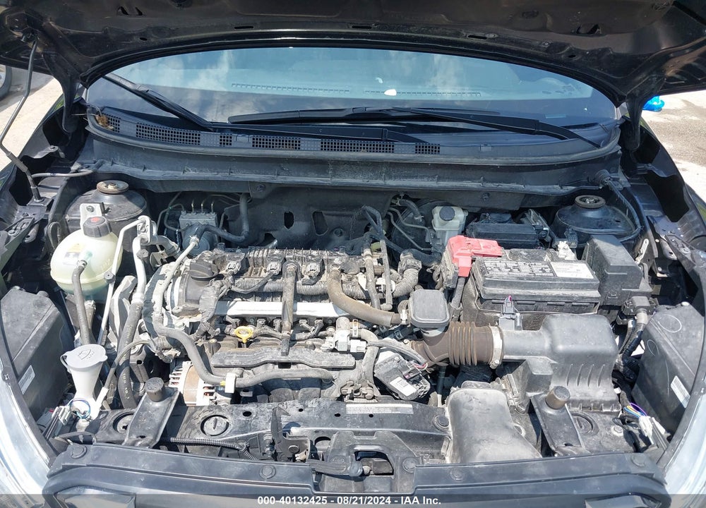2018 NISSAN KICKS SR VIN: 3N1CP5CU0JL519321