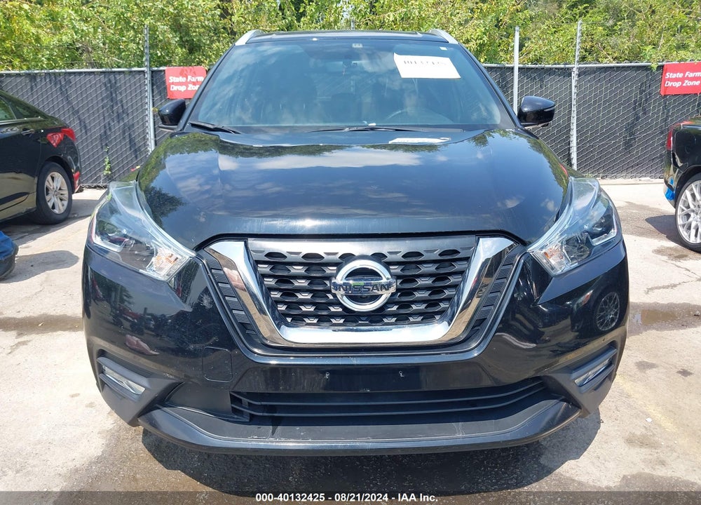 2018 NISSAN KICKS SR VIN: 3N1CP5CU0JL519321
