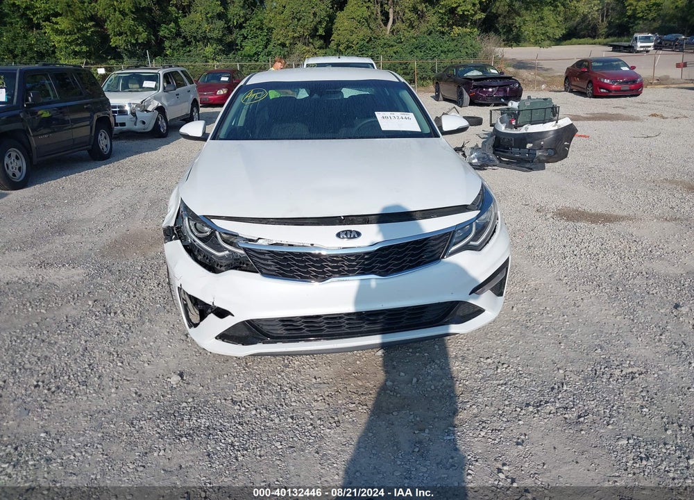 2019 KIA OPTIMA LX VIN: 5XXGT4L38KG374411