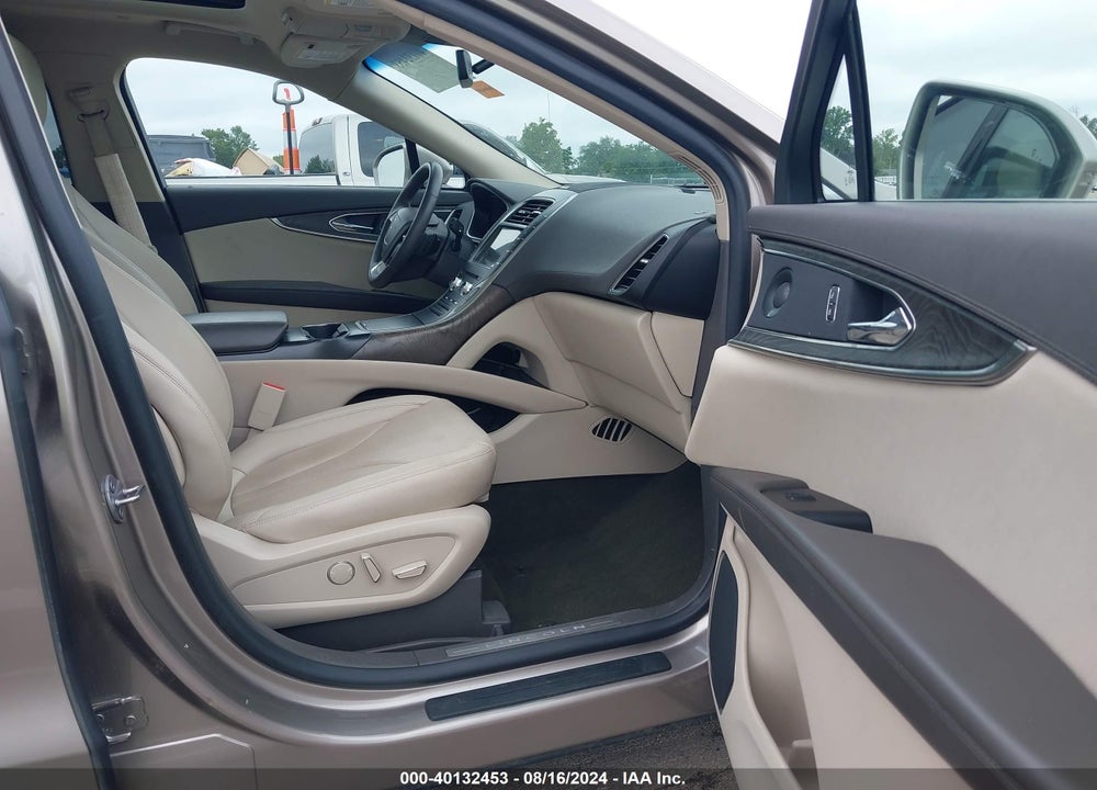 2020 LINCOLN NAUTILUS RESERVE VIN: 2LMPJ8K99LBL24752