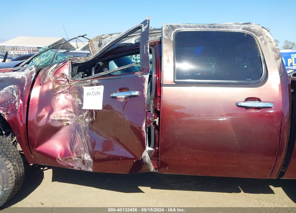 2009 CHEVROLET SILVERADO 1500 LT VIN: 3GCEC23039G263256