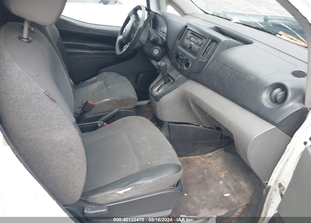 2014 NISSAN NV200 SV VIN: 3N6CM0KN1EK701623
