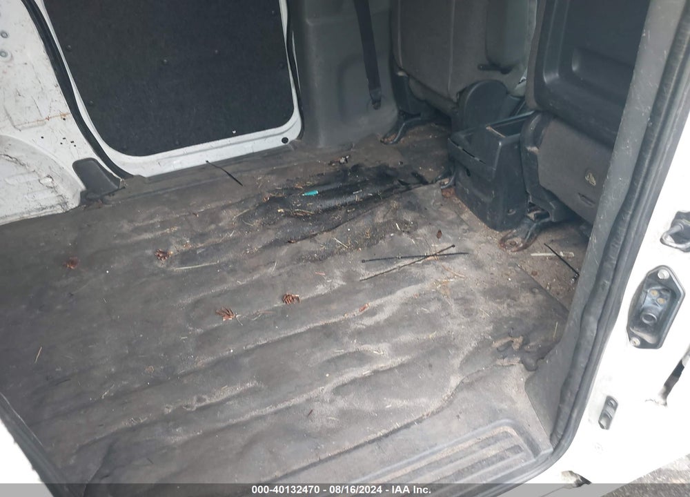 2014 NISSAN NV200 SV VIN: 3N6CM0KN1EK701623