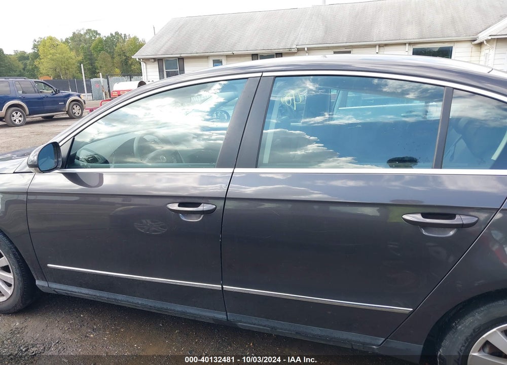 2008 VOLKSWAGEN PASSAT TURBO VIN: WVWJK73C78E171355