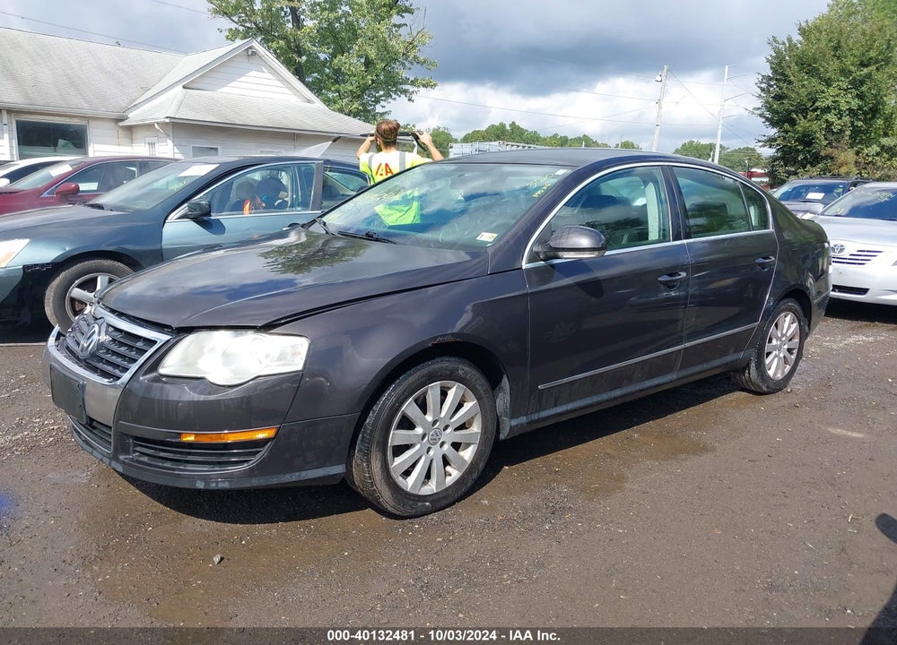 2008 VOLKSWAGEN PASSAT TURBO VIN: WVWJK73C78E171355
