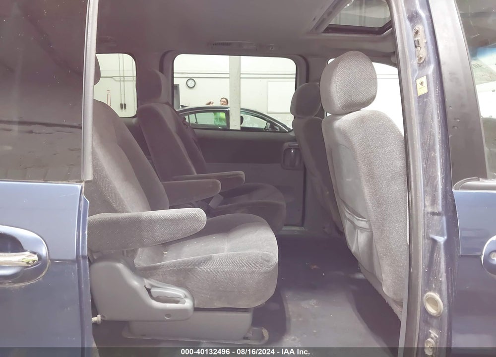 2002 KIA SEDONA EX/LX VIN: KNDUP131526116219