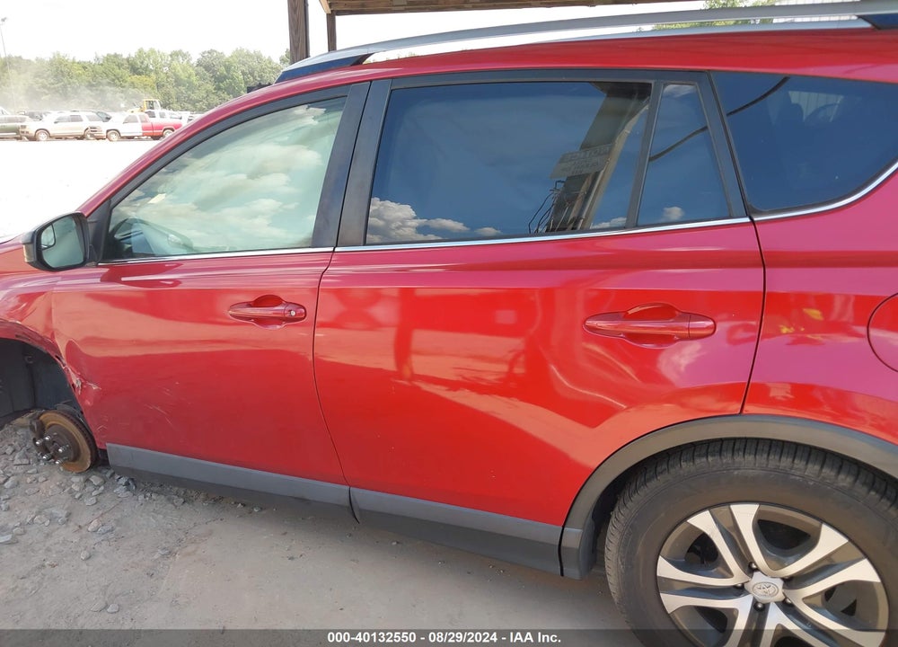 2017 TOYOTA RAV4 LE VIN: JTMZFREVXHJ136849