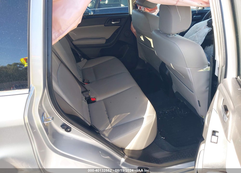 2016 SUBARU FORESTER VIN: JF2SJAKC7GH452043
