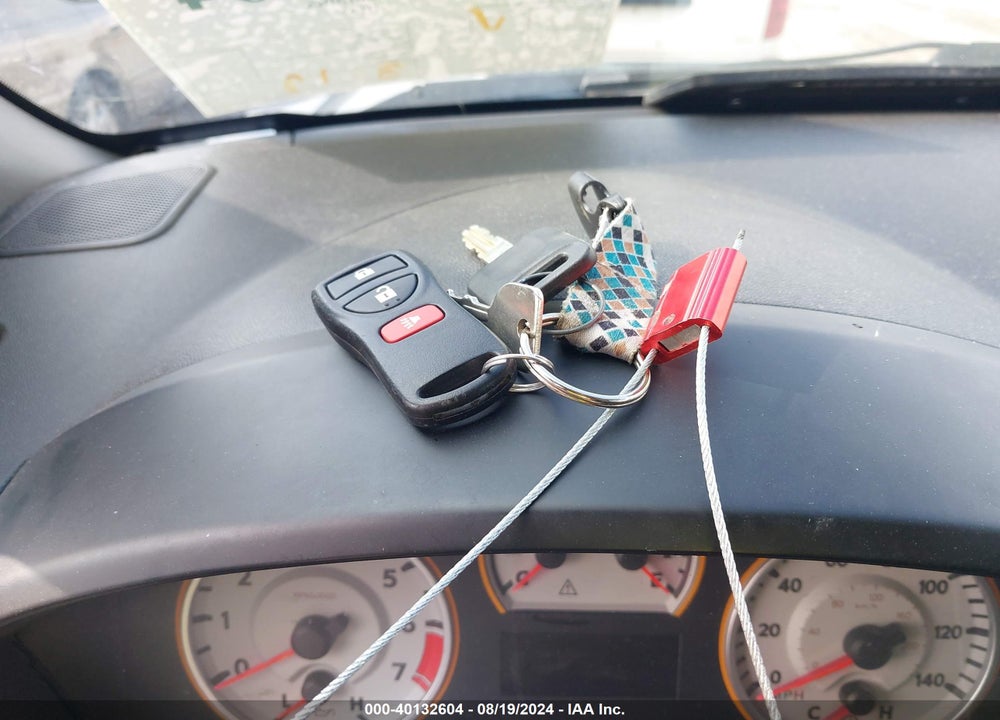 2013 NISSAN TITAN PRO-4X VIN: 1N6AA0EC8DN309581