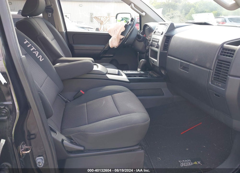 2013 NISSAN TITAN PRO-4X VIN: 1N6AA0EC8DN309581