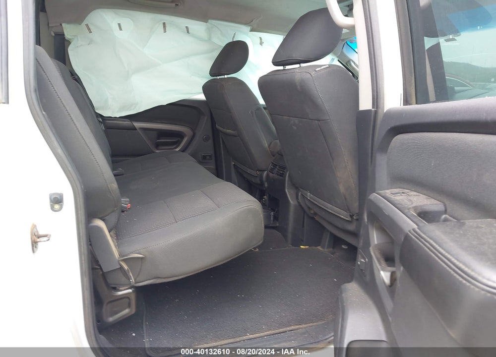 2015 NISSAN TITAN SV VIN: 1N6AA0EC9FN515172