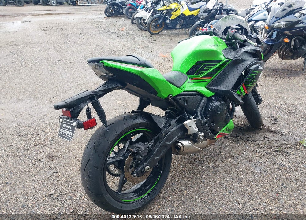2024 KAWASAKI EX650 P VIN: ML5EXEP10RDAC5055