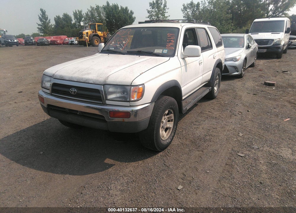 1996 TOYOTA 4RUNNER SR5 VIN: JT3HN86R6T0051813