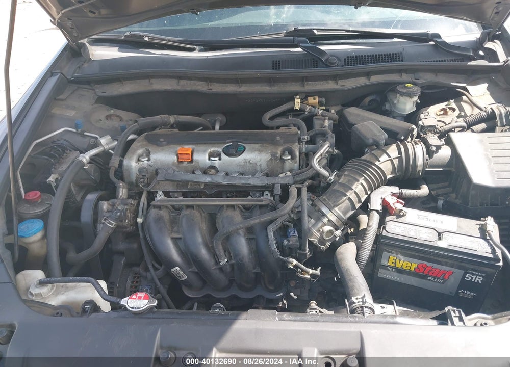 2010 HONDA ACCORD 2.4 LX VIN: 1HGCP2F33AA042715