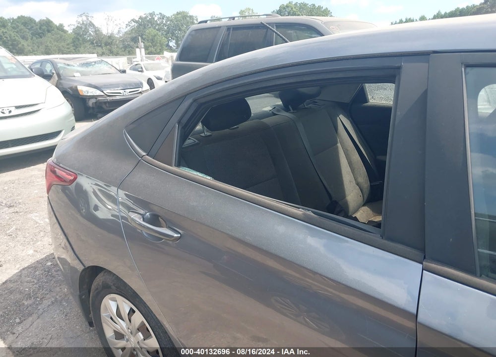 2018 HYUNDAI ACCENT SE VIN: 3KPC24A30JE031930