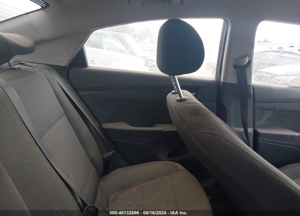 2018 HYUNDAI ACCENT SE VIN: 3KPC24A30JE031930