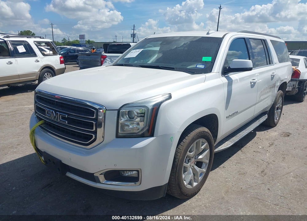 2018 GMC YUKON XL SLT STANDARD EDITION VIN: 1GKS1JKC8JR372707