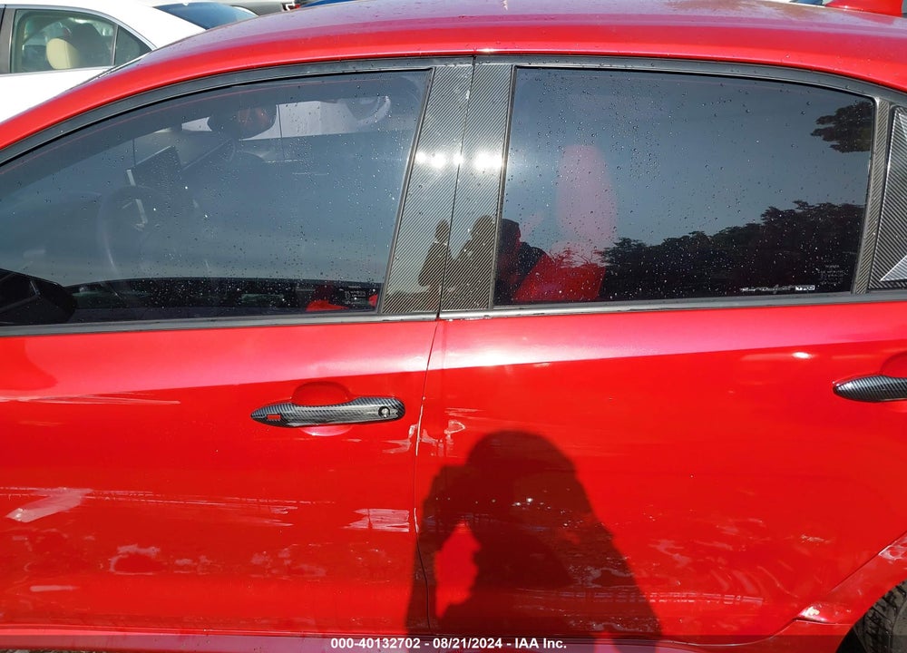 2020 TOYOTA COROLLA LE VIN: JTDEPRAE4LJ089053