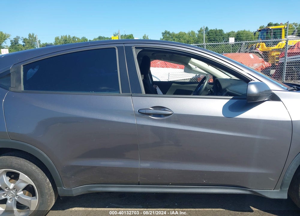 2021 HONDA HR-V 2WD LX VIN: 3CZRU5H36MM731035