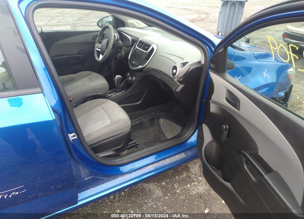 2020 CHEVROLET SONIC FWD  LS VIN: 1G1JB5SBXL4110831