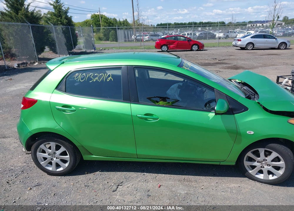 2011 MAZDA MAZDA2 VIN: JM1DE1HZ1B0108268