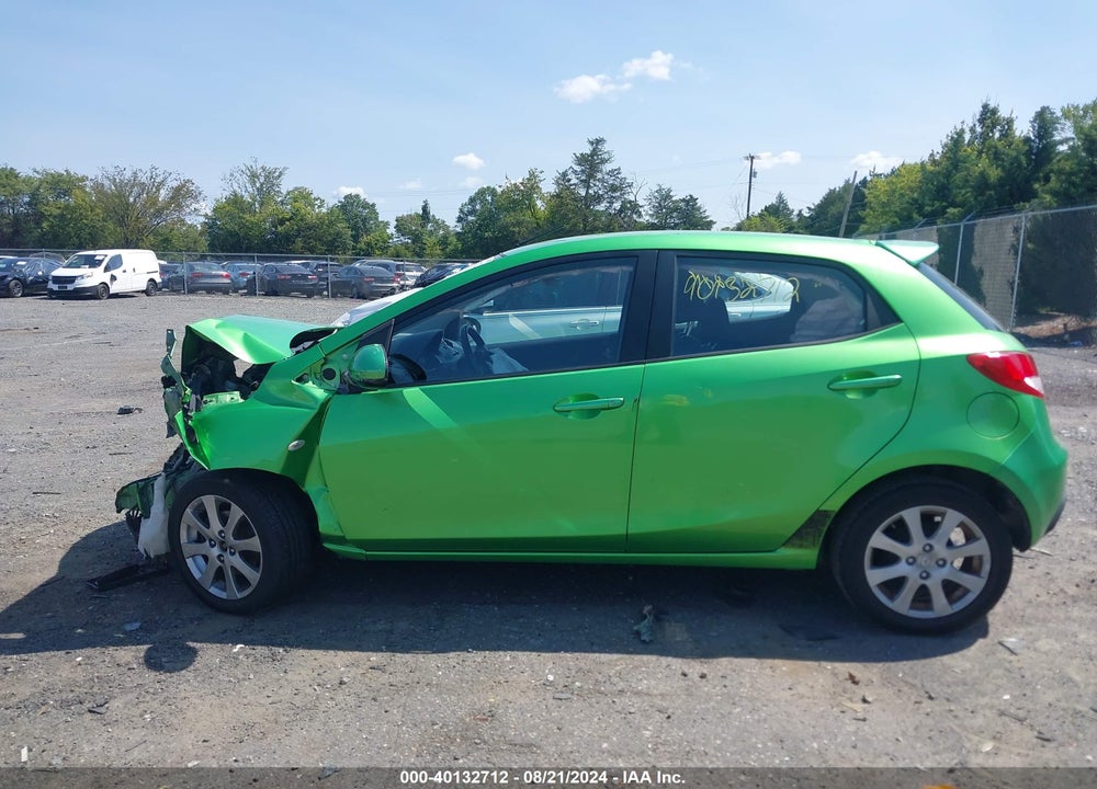 2011 MAZDA MAZDA2 VIN: JM1DE1HZ1B0108268